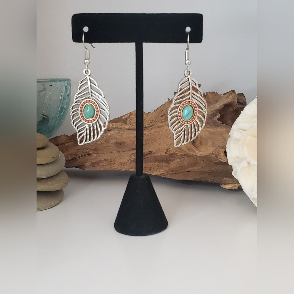 New Gorg Leaf Drop Earrings